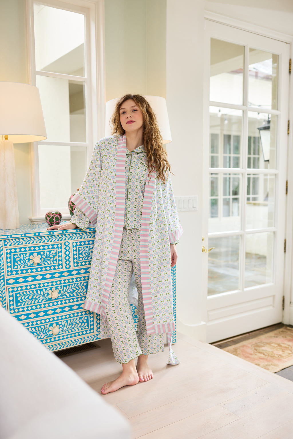 22年　DAISY LIN FOXEY High-end Bathrobe Flawless “Falling Daisies” Chenille Bathrobe Kimono blue, yellow