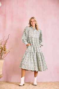 Laura Long Sleeve Dress - Quatrefoil Blue & Ivory