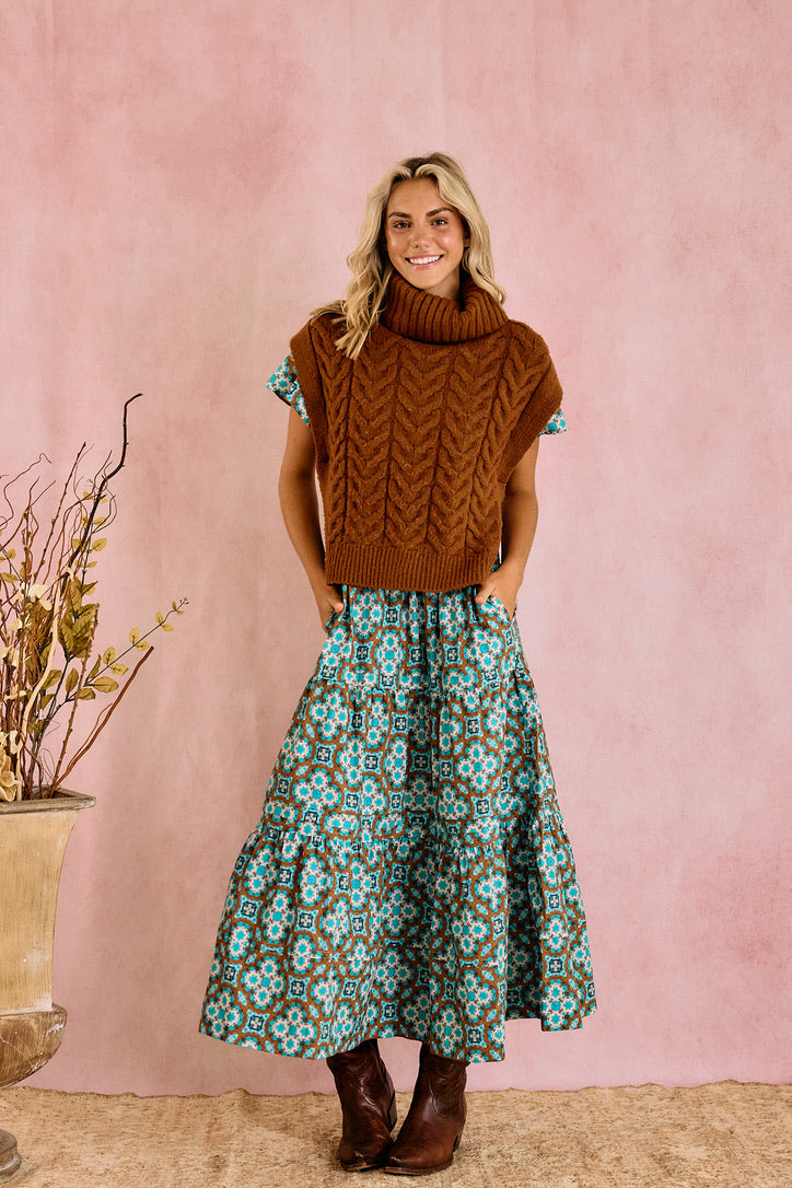 Poppy Deep V Dress - Quatrefoil Brown